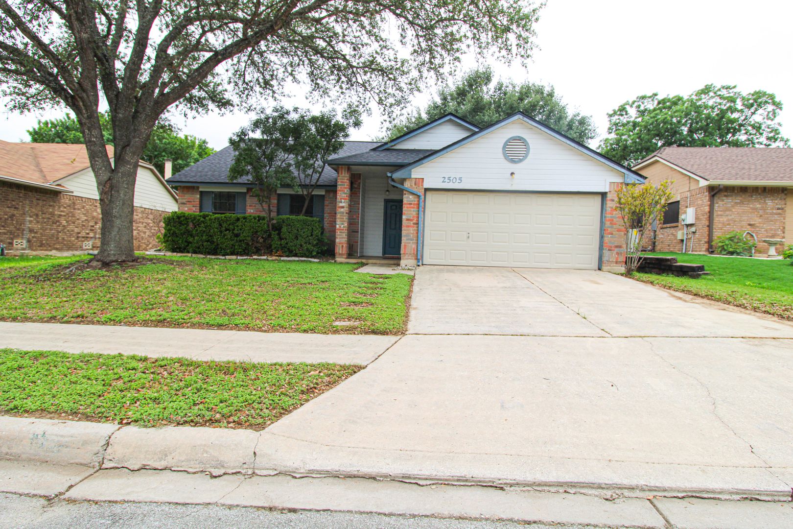 Schertz House: 2505 Kline Circle