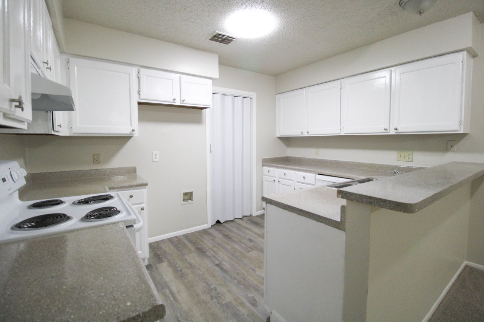 San Antonio House: 4724 Oakfield Way