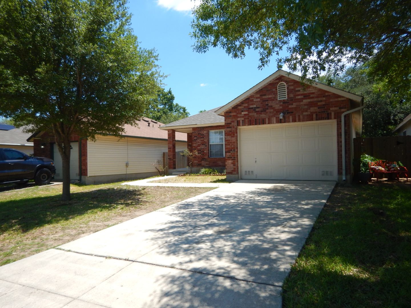San Antonio House: 9854 Alexa Place