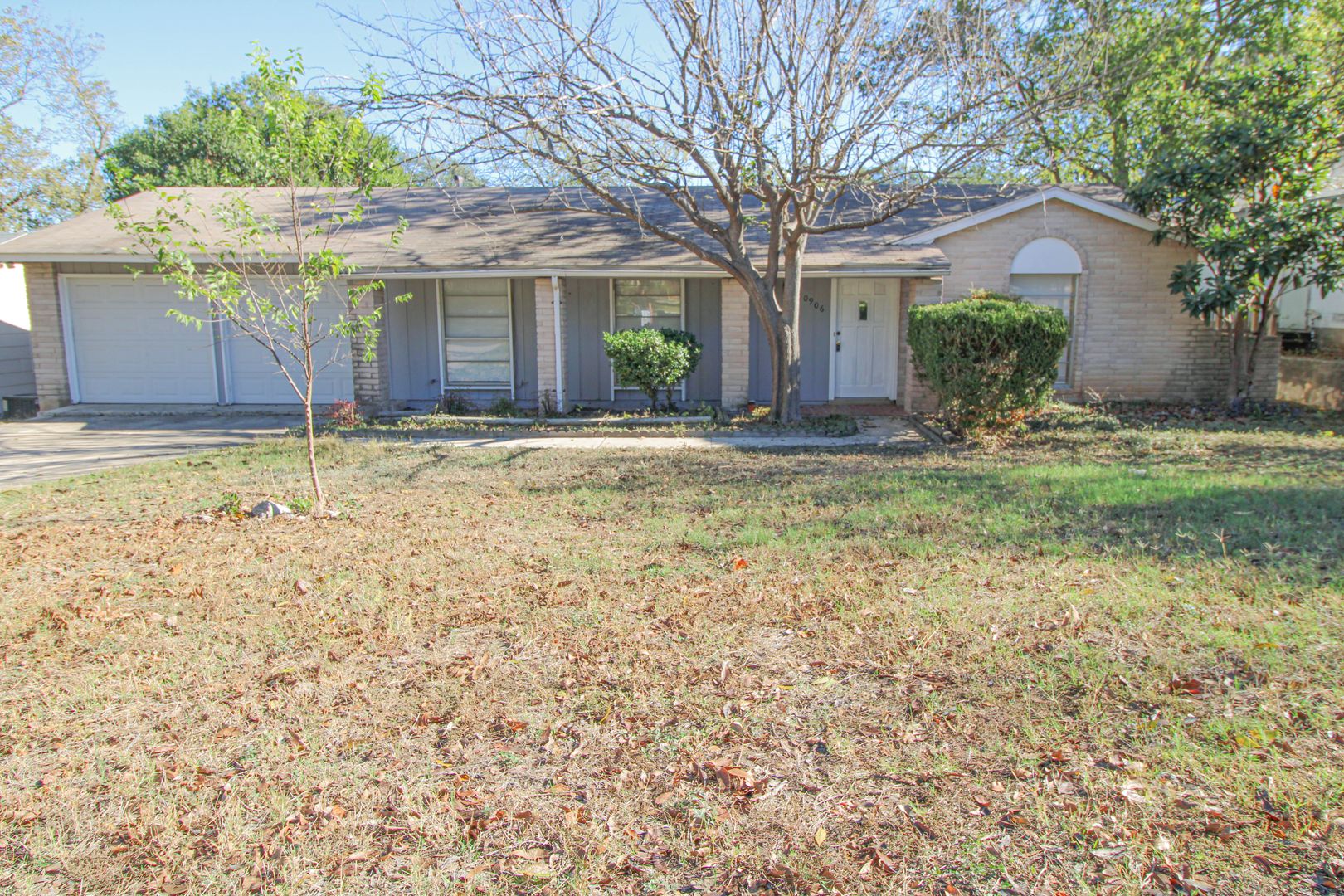 San Antonio House: 10906 Lands Run