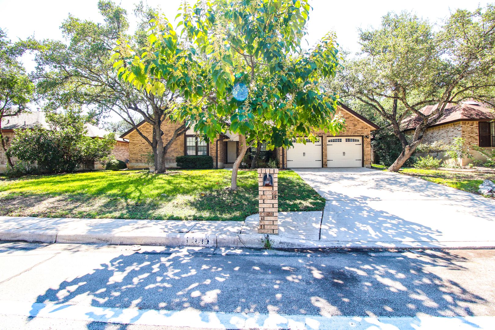 San Antonio House: 14614 Parksite Wood