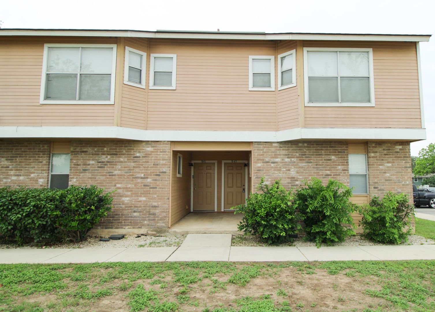 Schertz Apartment: 945 Schertz Parkway- Unit 4
