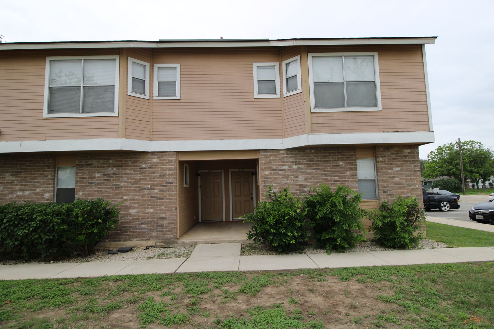 Schertz Apartment: 945 Schertz Parkway- Unit 4