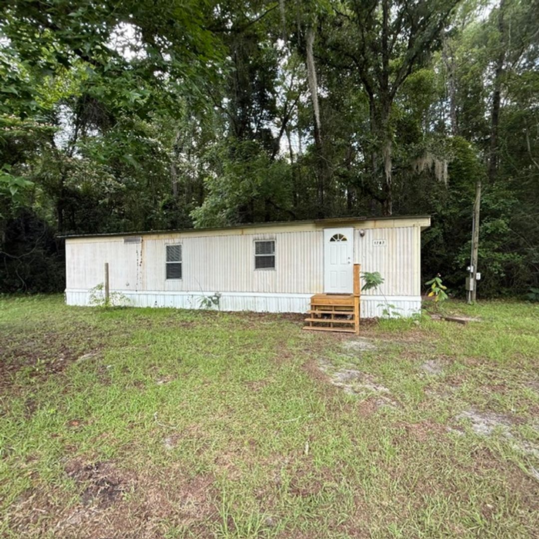 Crawfordville House: 1787 Crawfordville Hwy