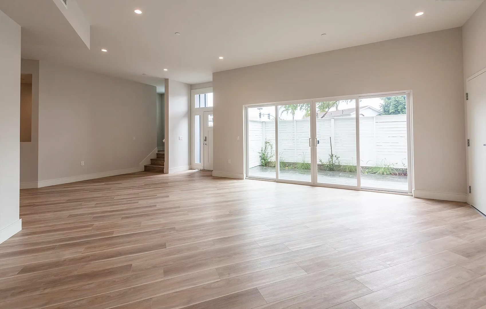 Redondo Beach Apartment: 2800 Grant Ave. - Unit A