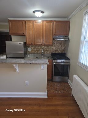 STUDIO Apartment in hot Adams Morgan Area! One and a half month rent free!!! Call to inquire!! – photo 1
