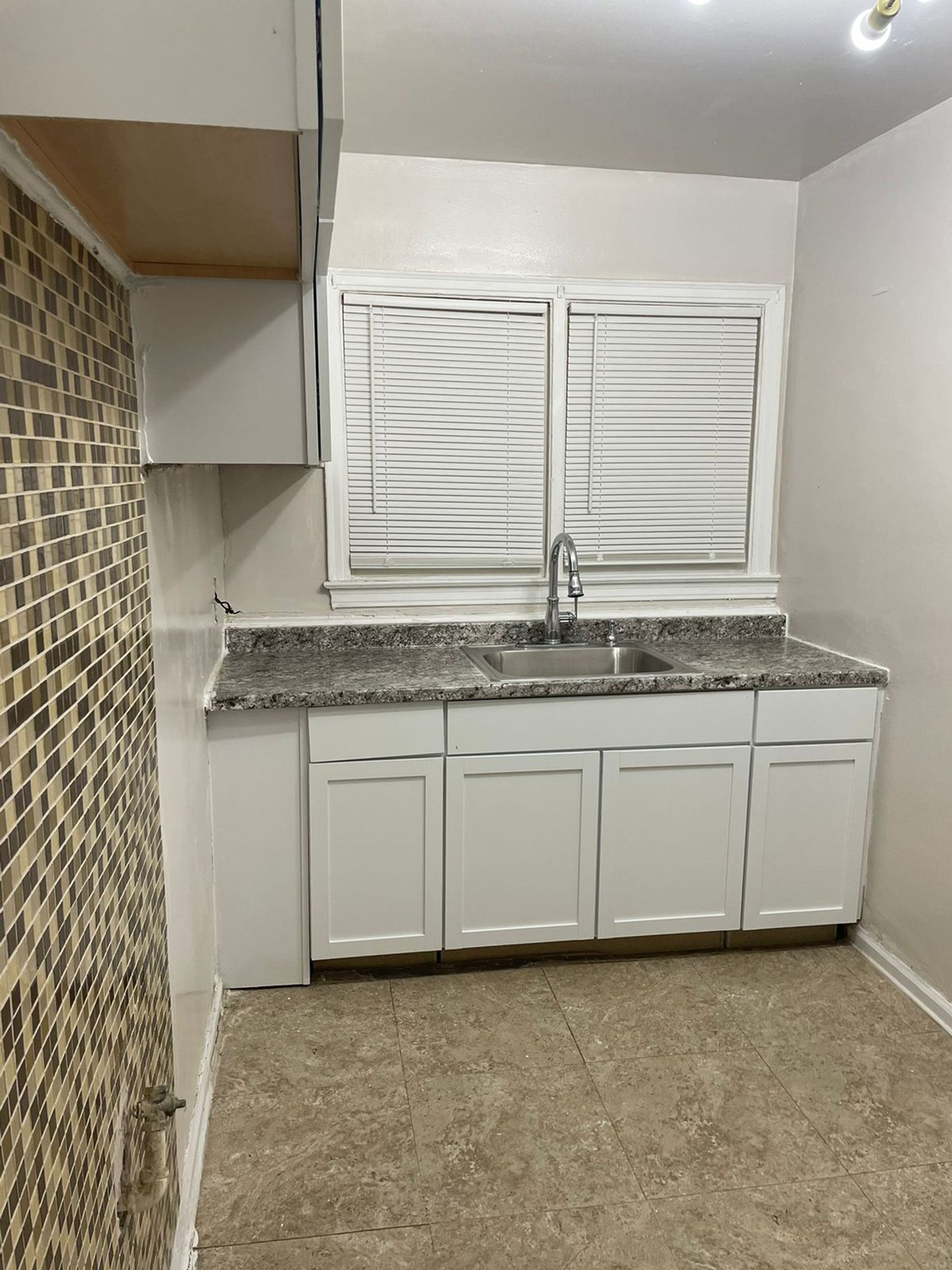 Detroit Luxury Living Apartments 3 of 12