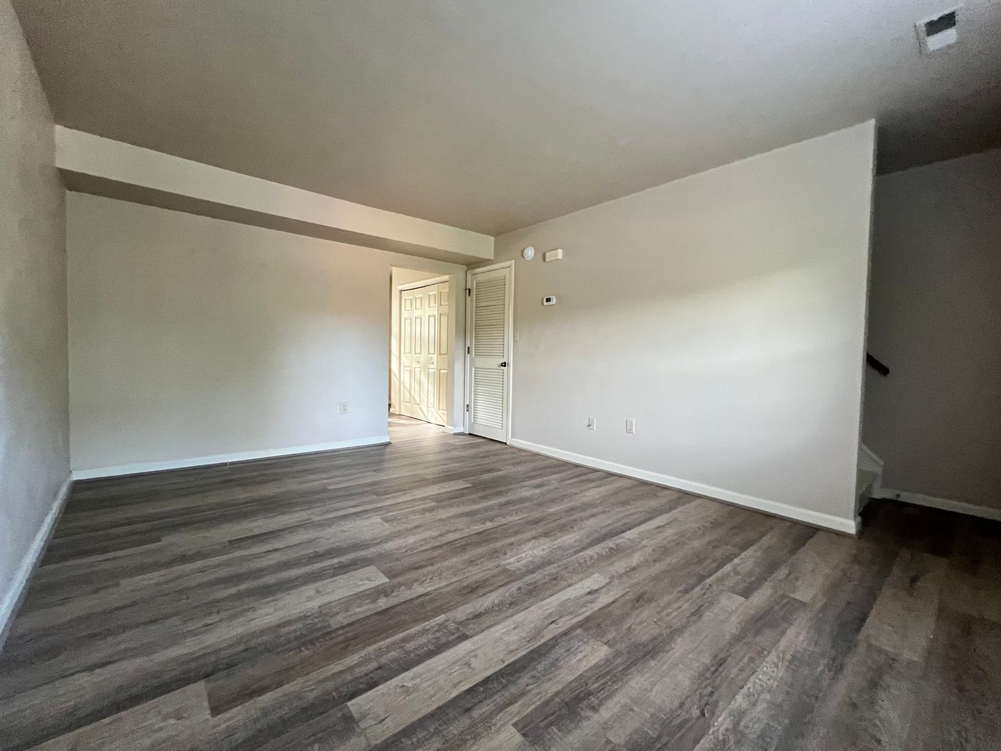 Roanoke Apartment: 3517-3523 Troxell Rd SE