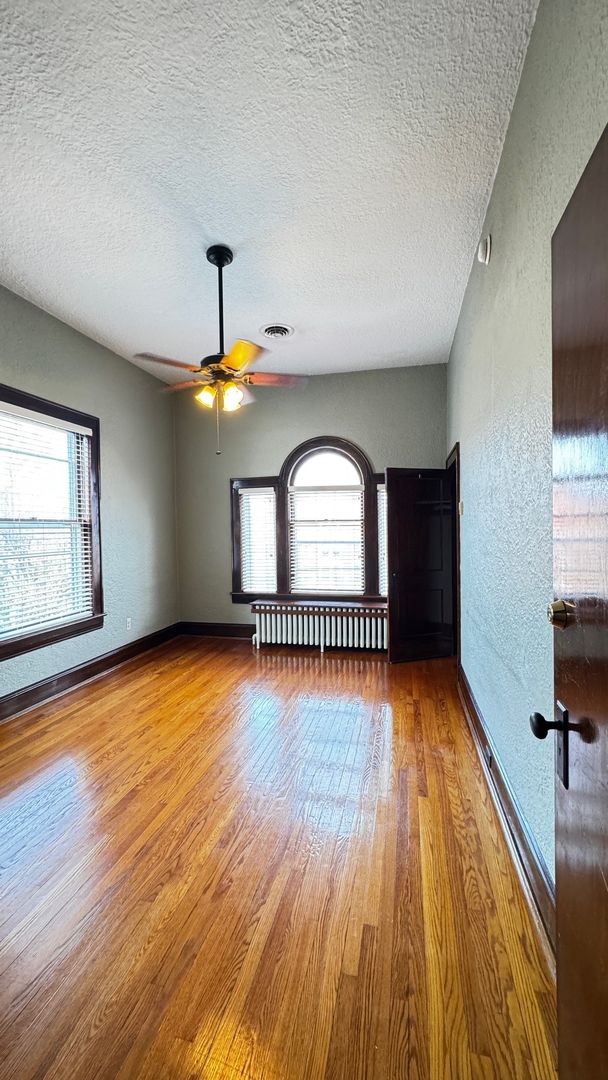 Roanoke Apartment: 302 Mountain Avenue SW