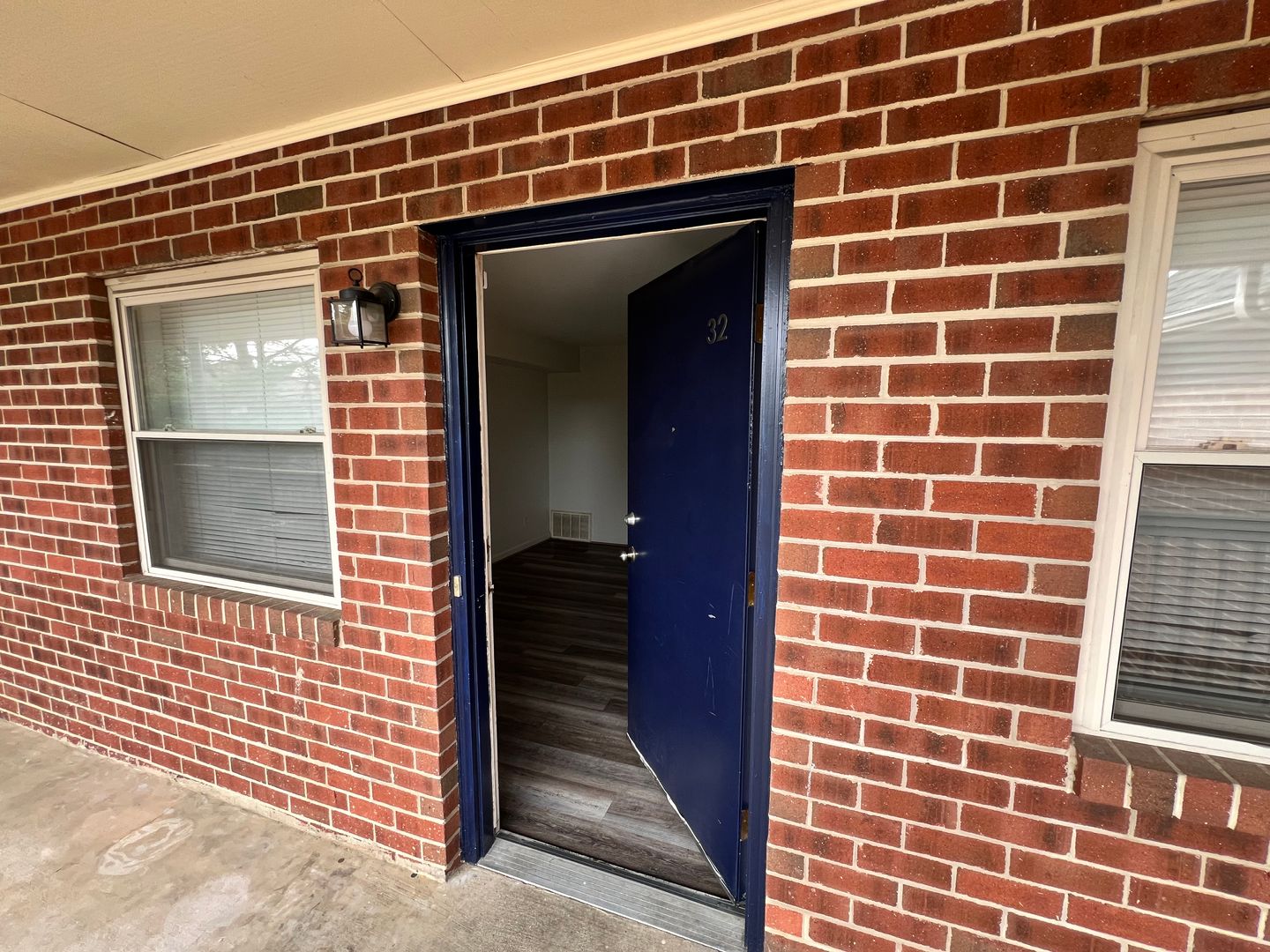 Roanoke Apartment: 717 Sterling Rd. SW