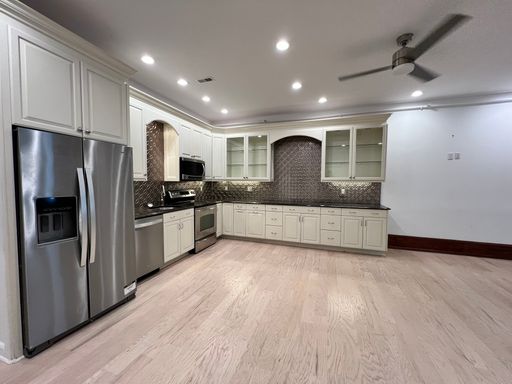 Upscale 2-Bedroom in the Heart of Downtown Roanoke – photo 1