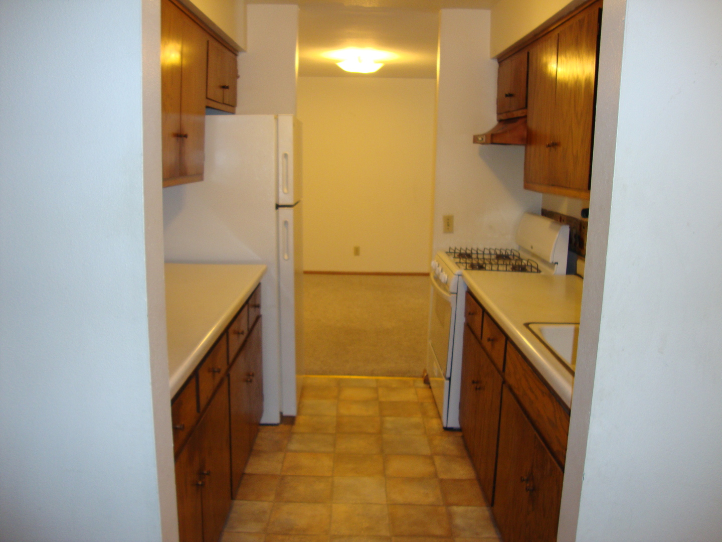 Janesville Apartment: 309 E. Memorial