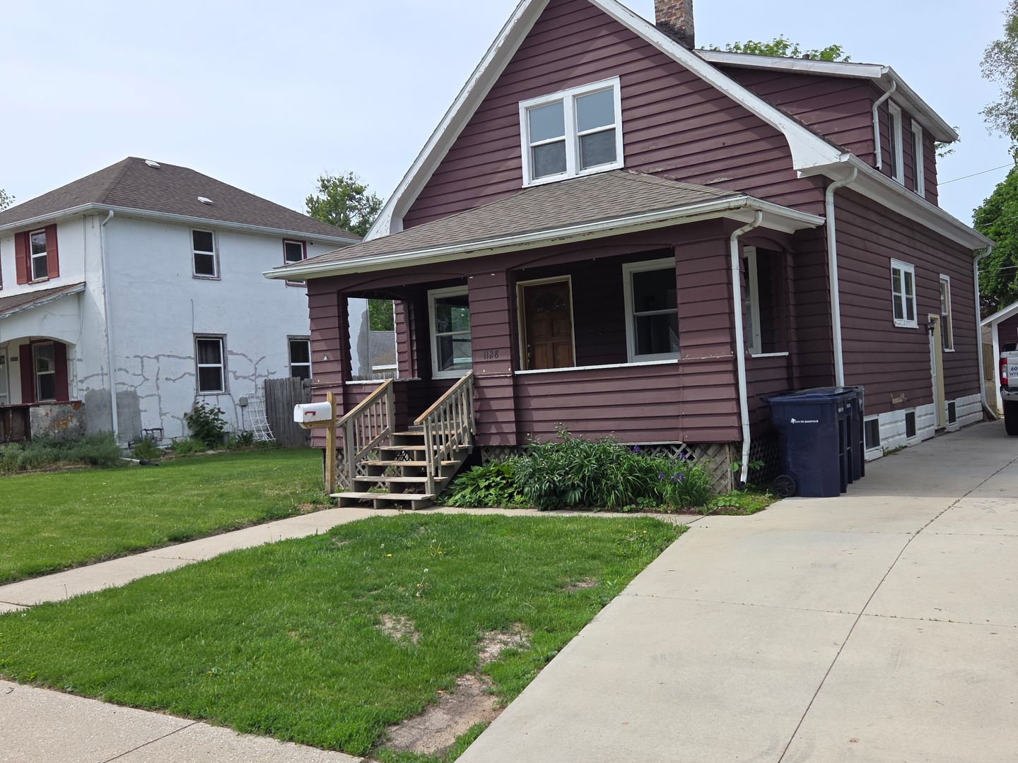 Janesville House: 1128 W. State Street