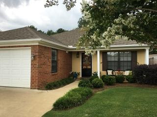 Oxford House: 106 Bailey Patricia