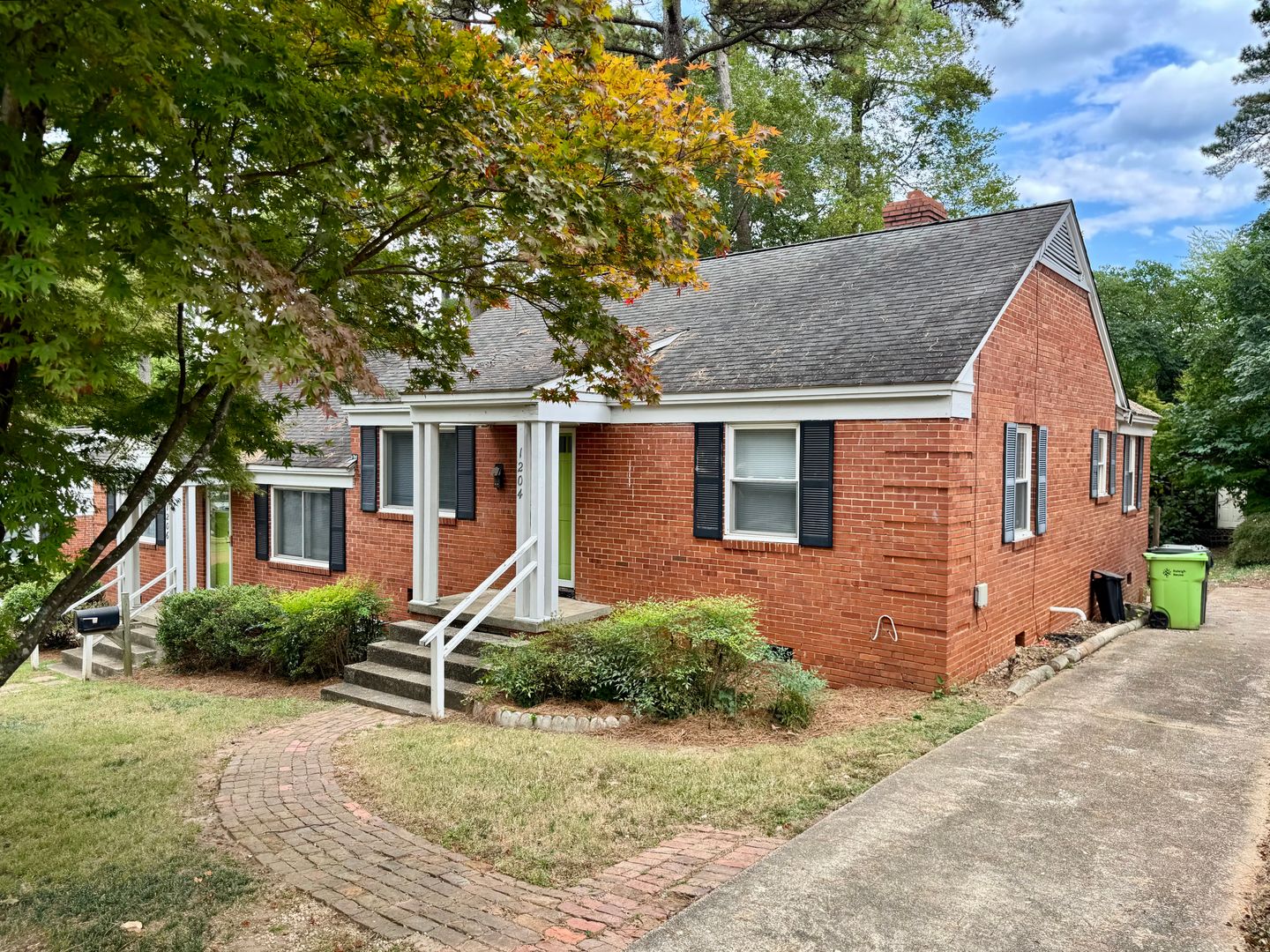 Raleigh Apartment: 1204 Duplin Rd.