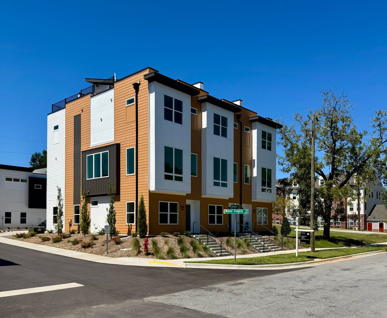 Raleigh House: 1408 Sawyer Rd. #103