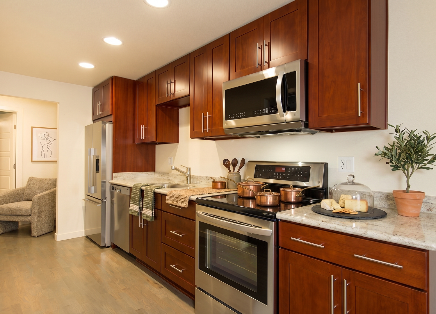 Seattle Apartment: 2407 NW 59th St