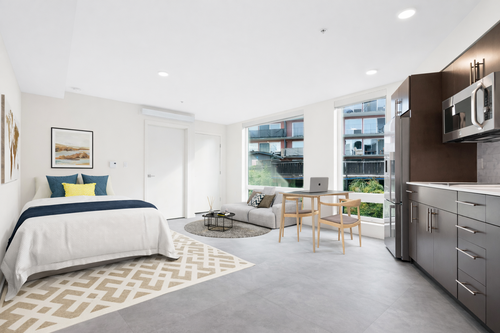 Seattle Apartment: 736 Bellevue Pl E