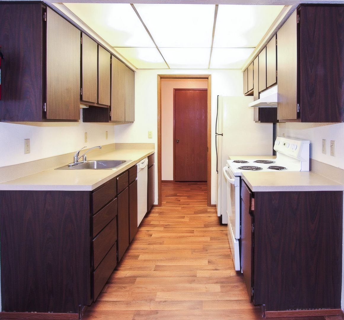 Seattle Apartment: 8732 Phinney Avenue N - 302