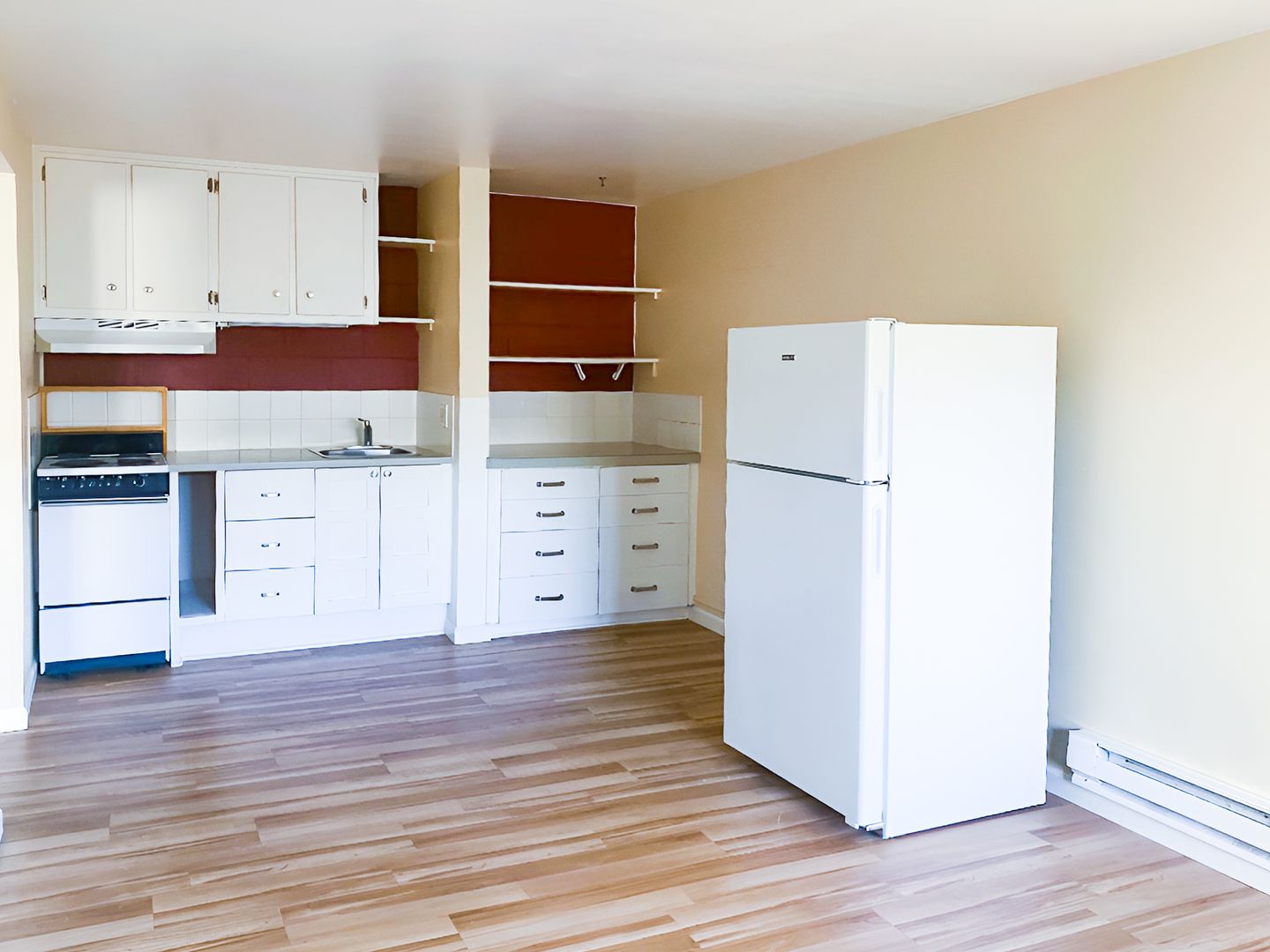 Seattle Apartment: 1441 NW 52nd St