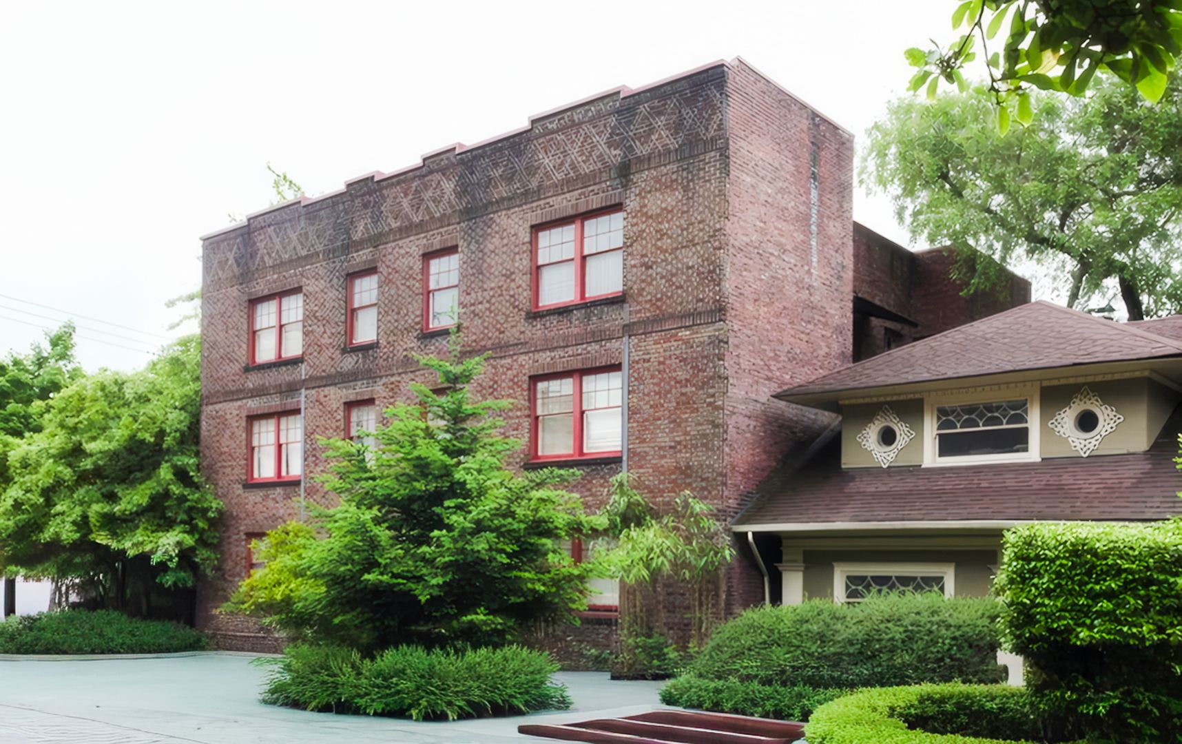 Seattle Apartment: 616 E Thomas St