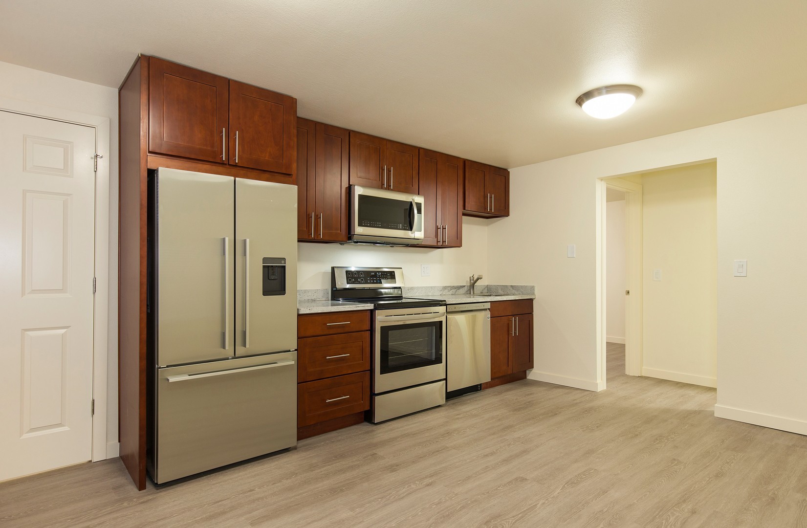 Seattle Apartment: 8524 Phinney Avenue N