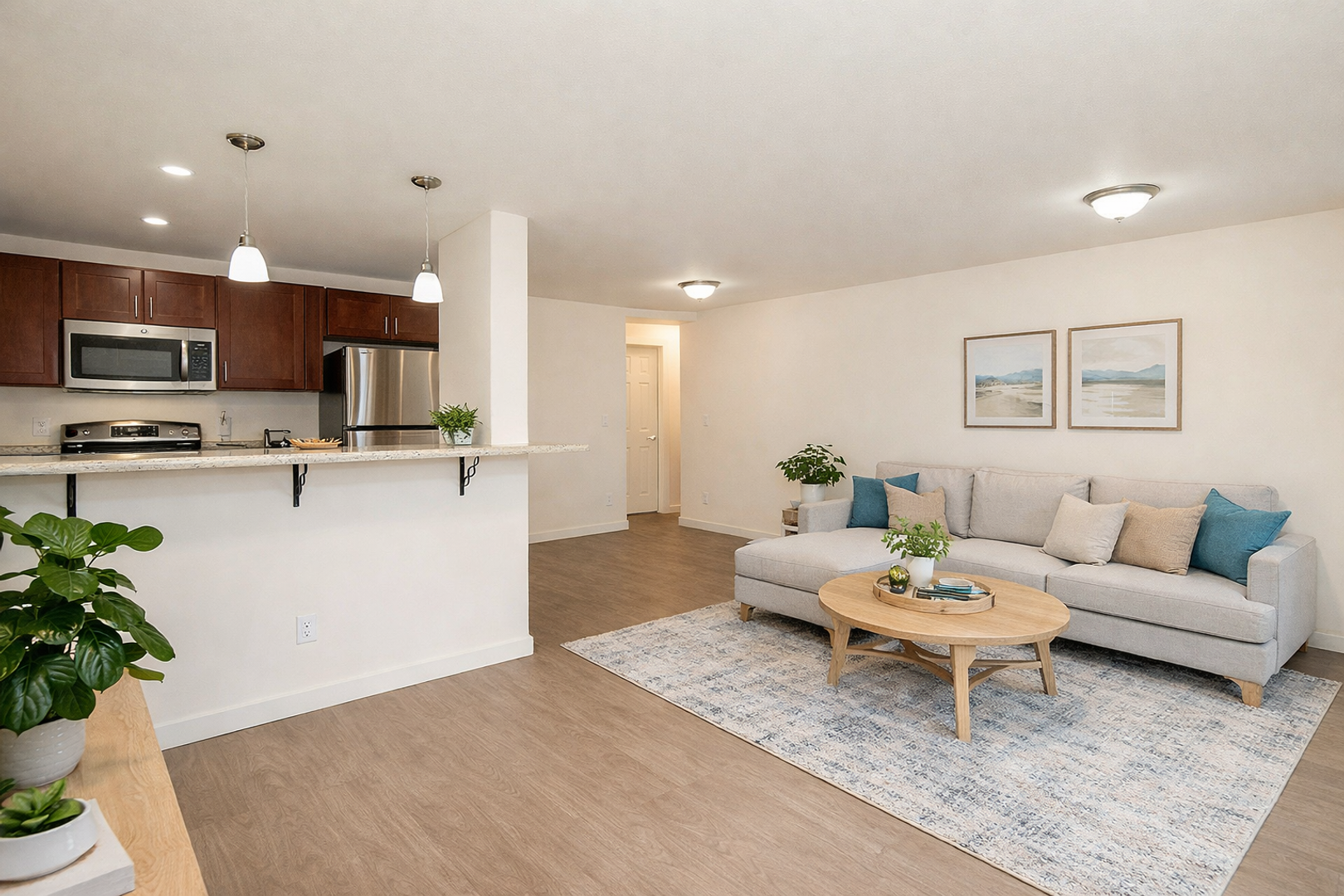 Seattle Apartment: 2501 Thorndyke Ave W. - 103