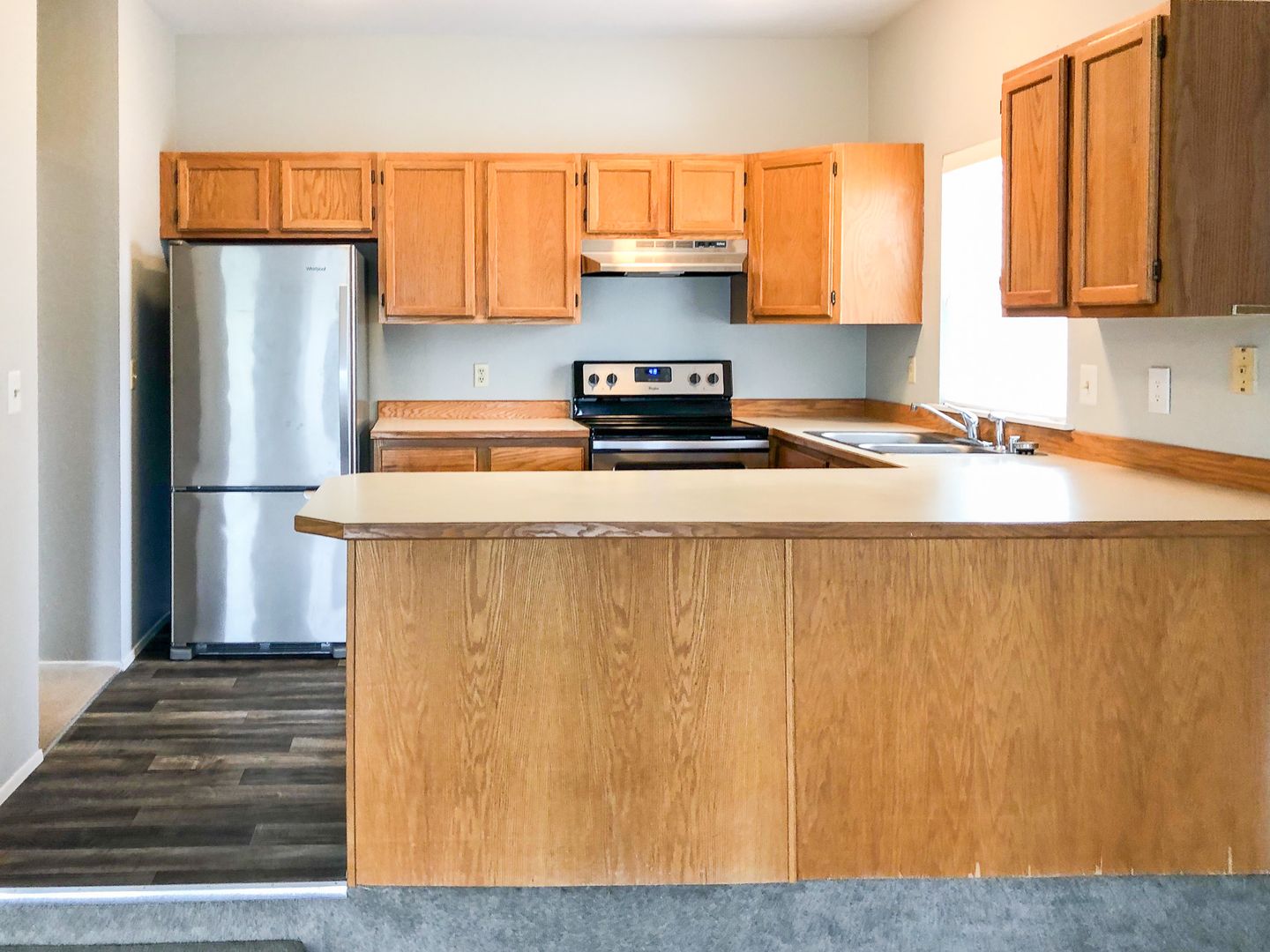 Seattle Apartment: 3911 California Ave SW