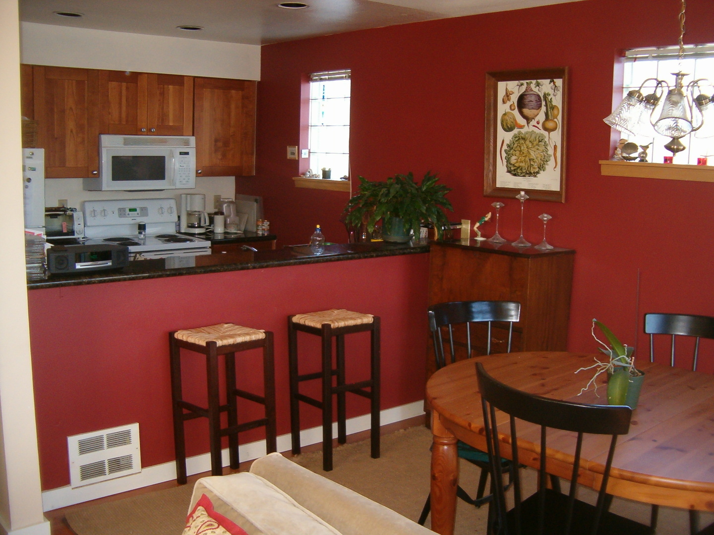 Seattle Apartment: 3644 Woodland Park Ave N