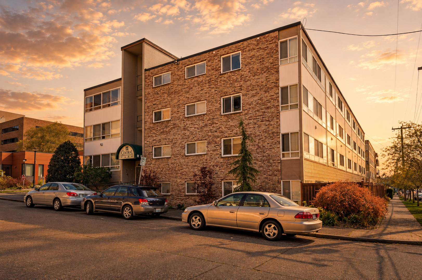 Seattle Apartment: 5210 Russell Avenue NW