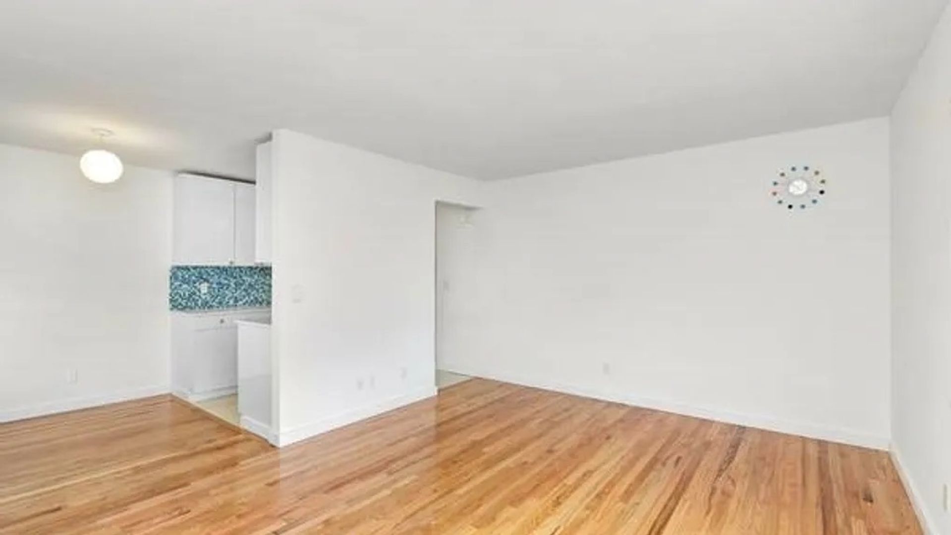 Seattle Apartment: 2410 NW 57th St.