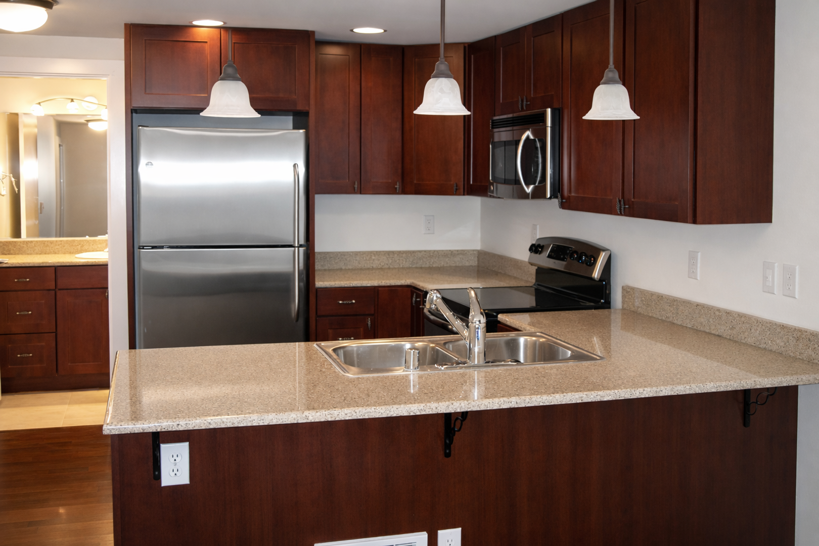 Seattle Apartment: 2827 14th Ave W - 6