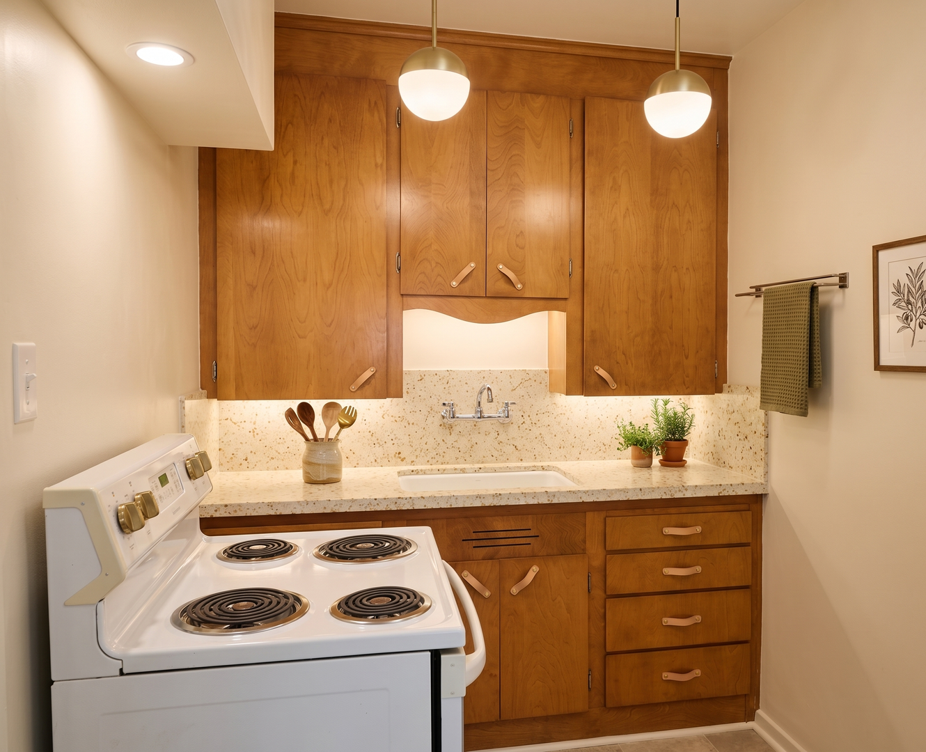 Seattle Apartment: 6209 1/2 15th Ave NW