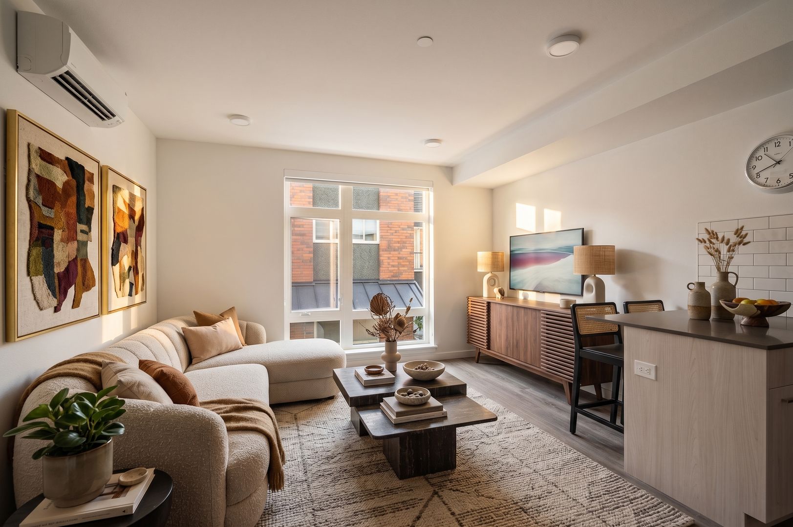 Seattle Apartment: 514 Federal Ave E
