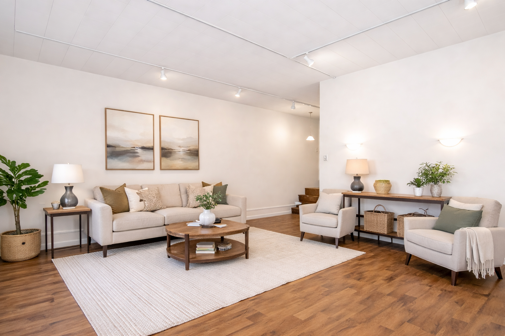 Seattle Apartment: 5210 Russell Avenue NW