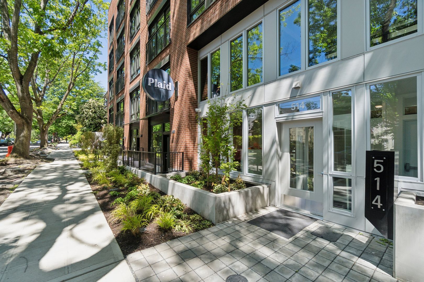 Seattle Apartment: 514 Federal Ave E