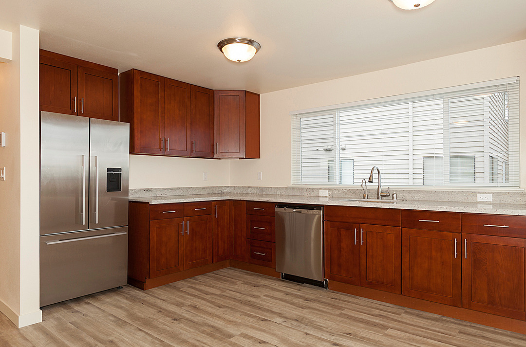 Seattle Apartment: 7522 24th Ave NW