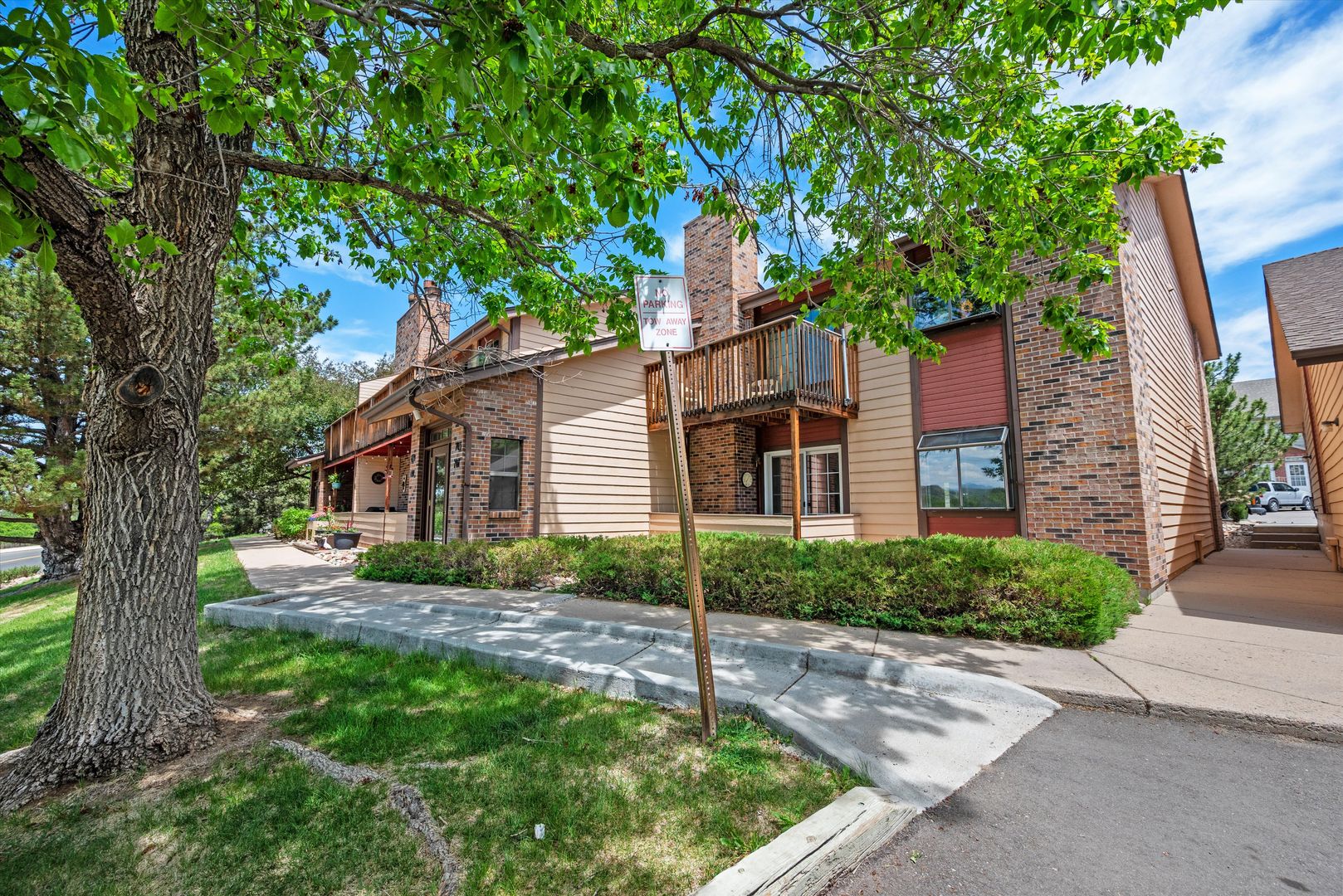Castle Rock House: 701 Canyon Dr