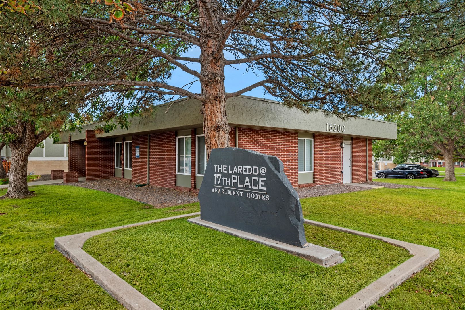 Aurora Apartment: 16300 E. 17th Pl