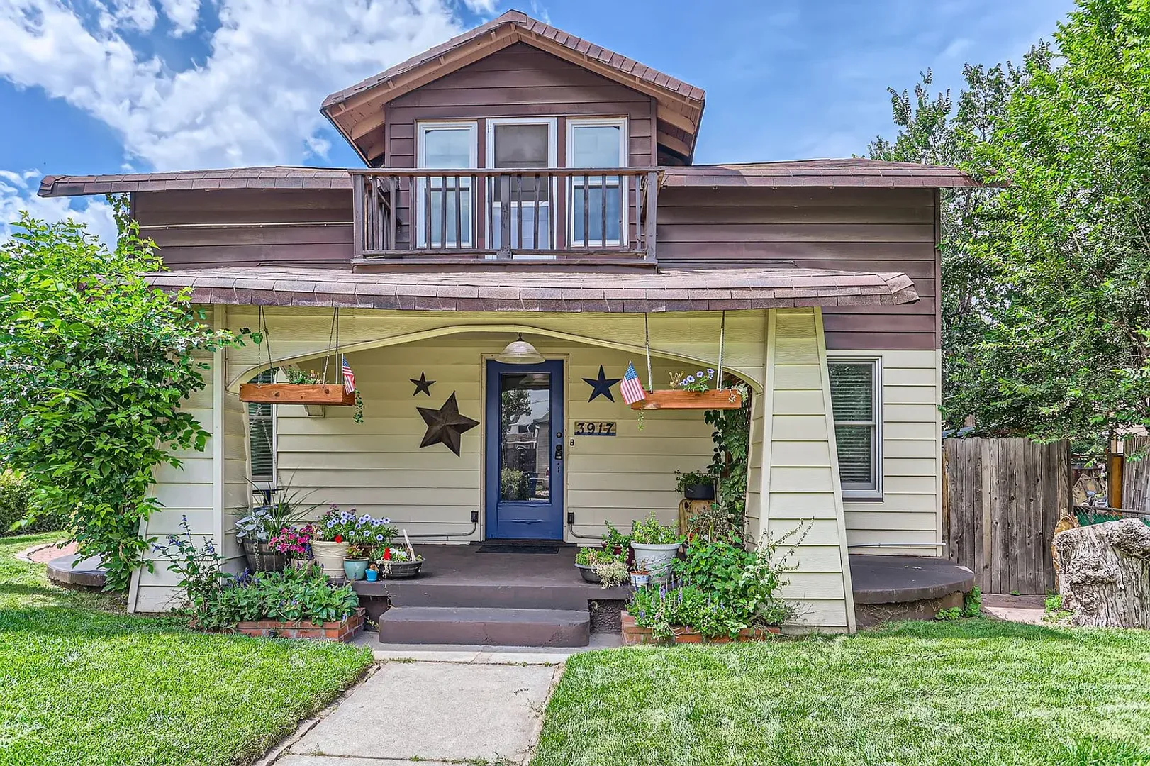 Englewood House: 3917 S Acoma Street