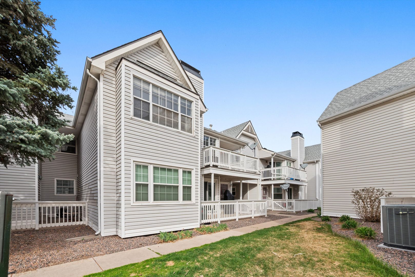 Aurora Condo: 12615 E Pacific Circle, Unit #D