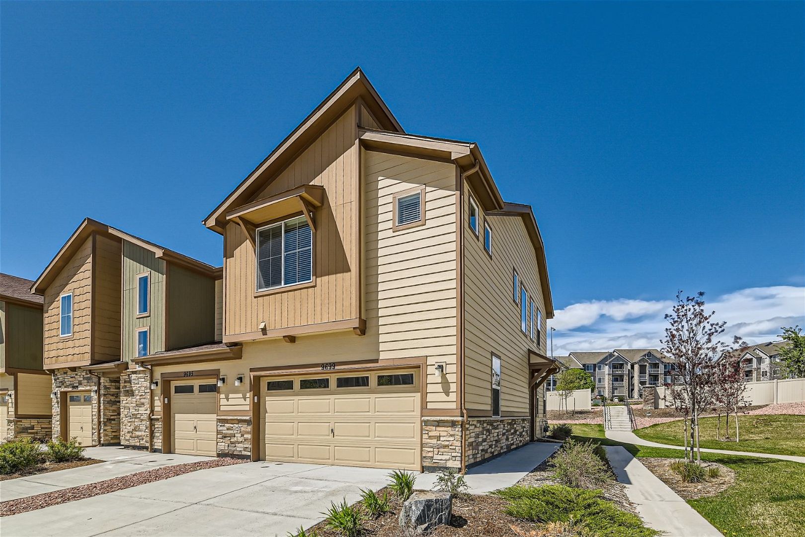 Thornton Townhome: 9699 Albion Lane