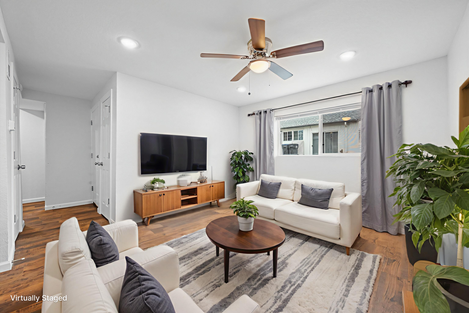 Englewood Apartment: 4089 S. Clarkson Street