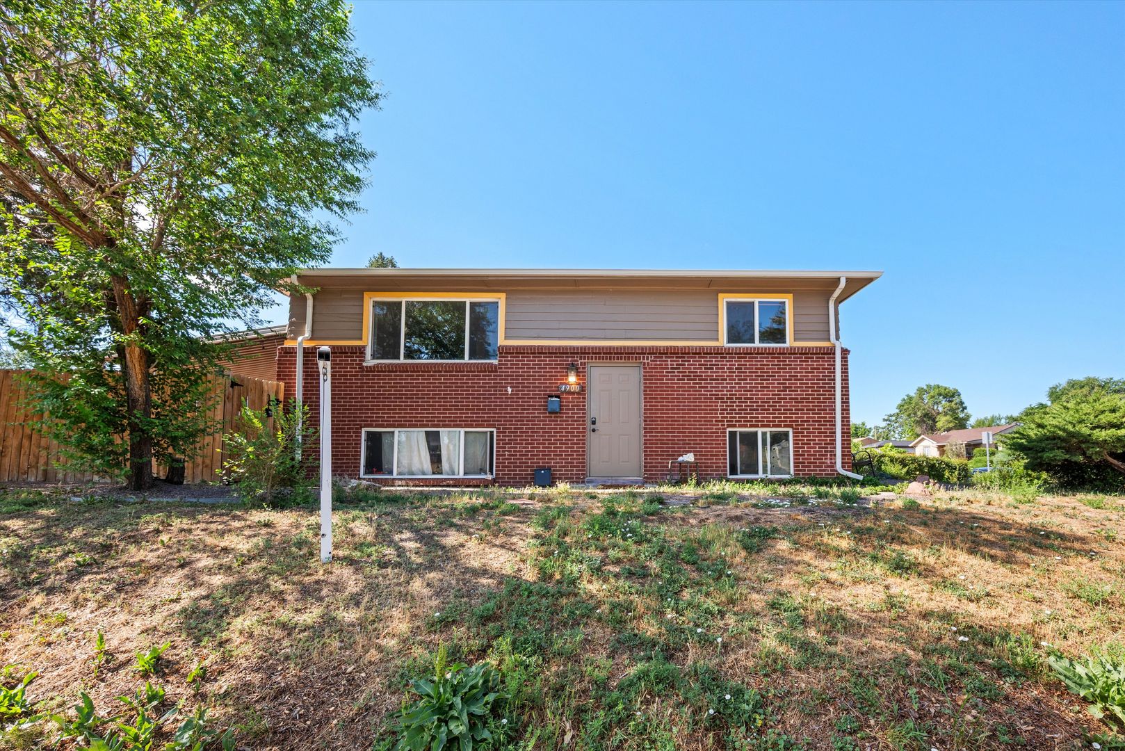 Denver Apartment: 4900 Martin Luther King Blvd.