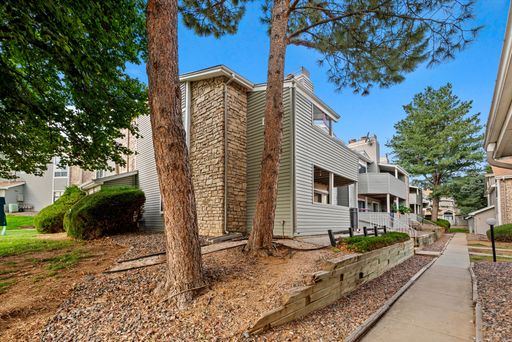 Bright & Inviting 1-Bedroom Aurora Condo with Private Patio – photo 1