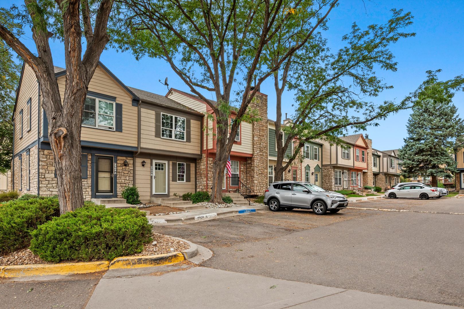 Westminster Townhome: 2909 W 81st Avenue