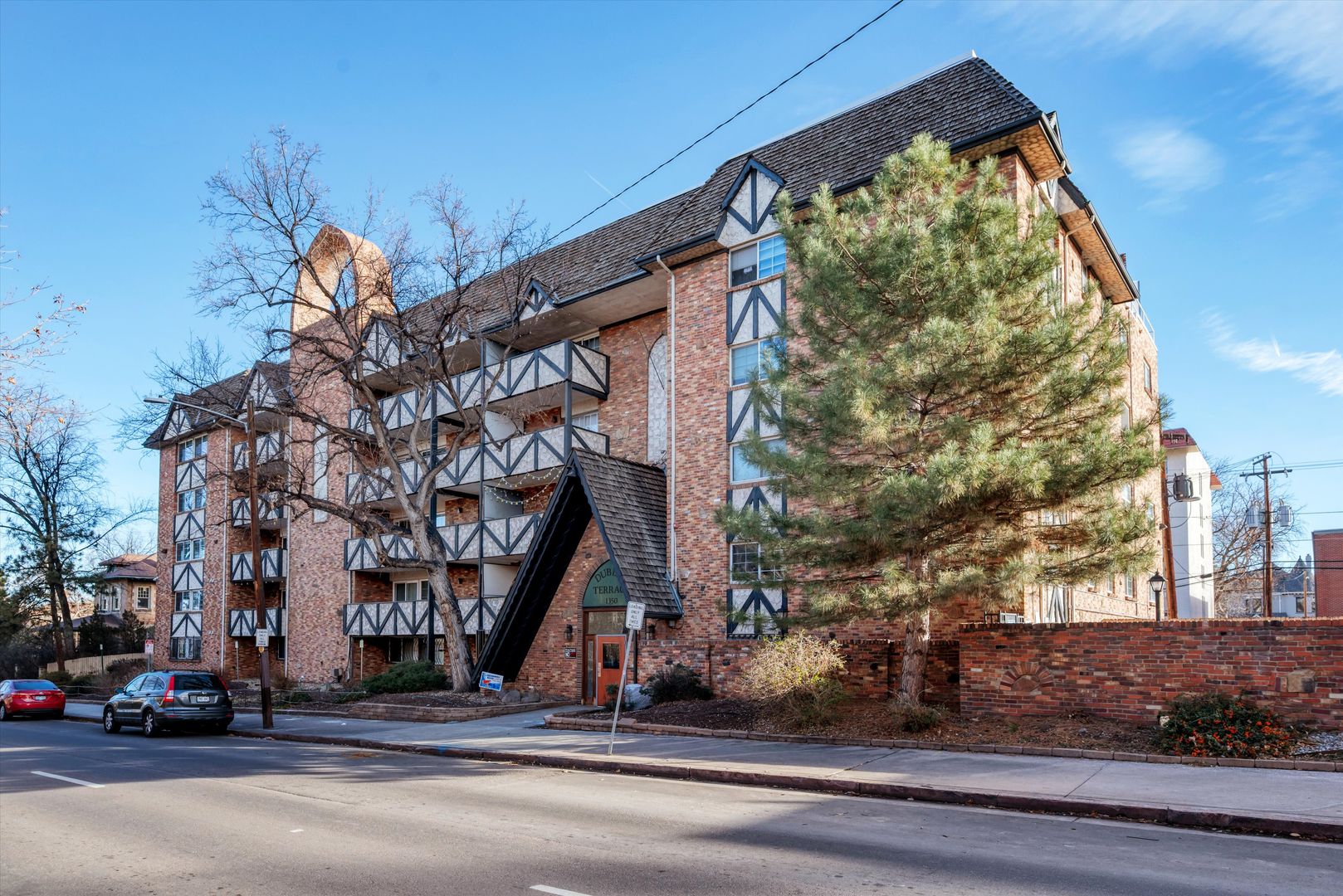 Denver Condo: 1350 Josephine St