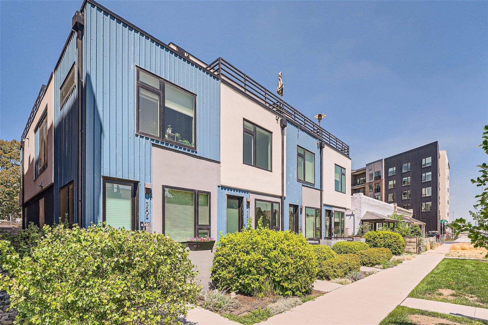 Denver House: 3807 Franklin Street