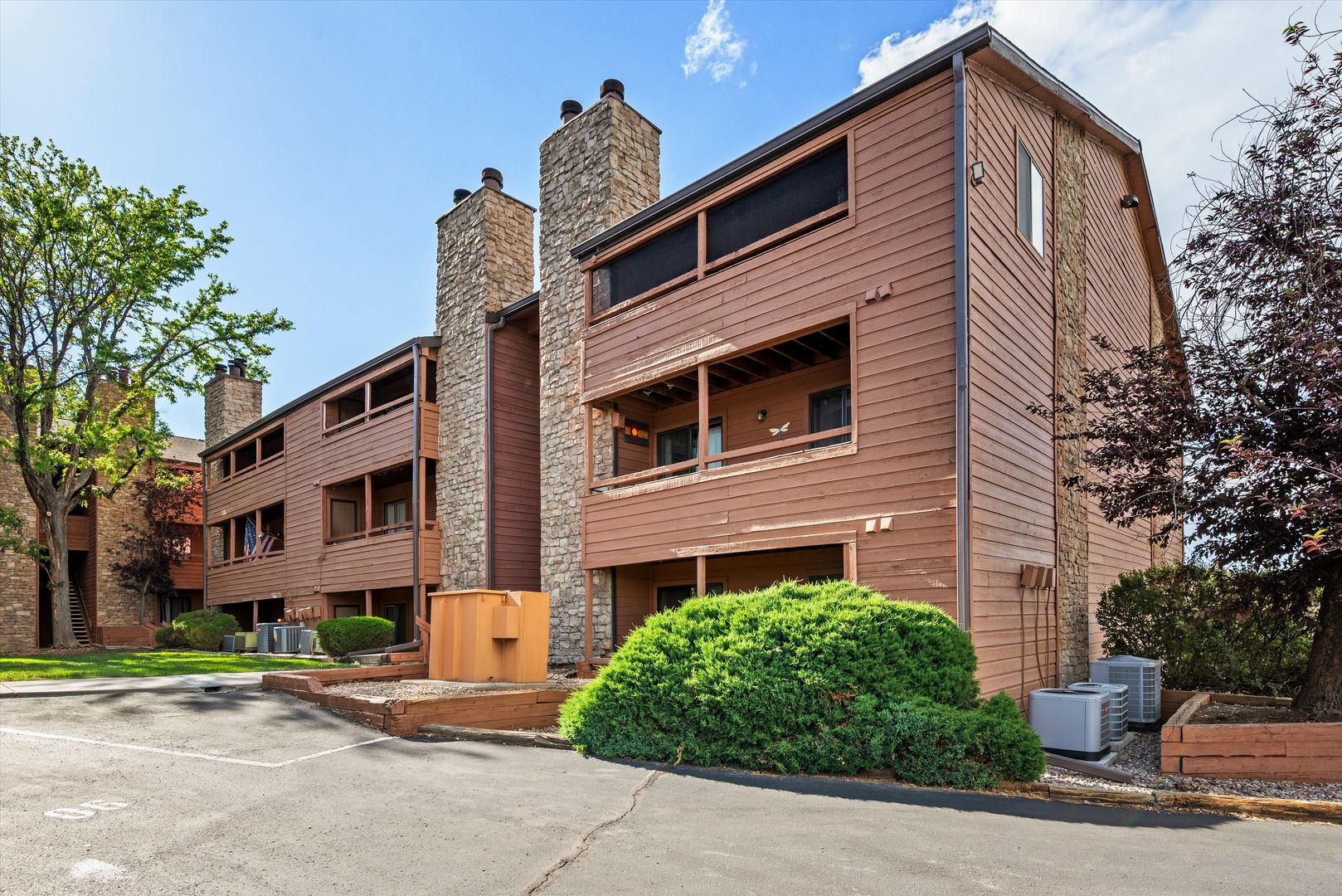 Englewood Condo: 4671 S Decatur Street #129