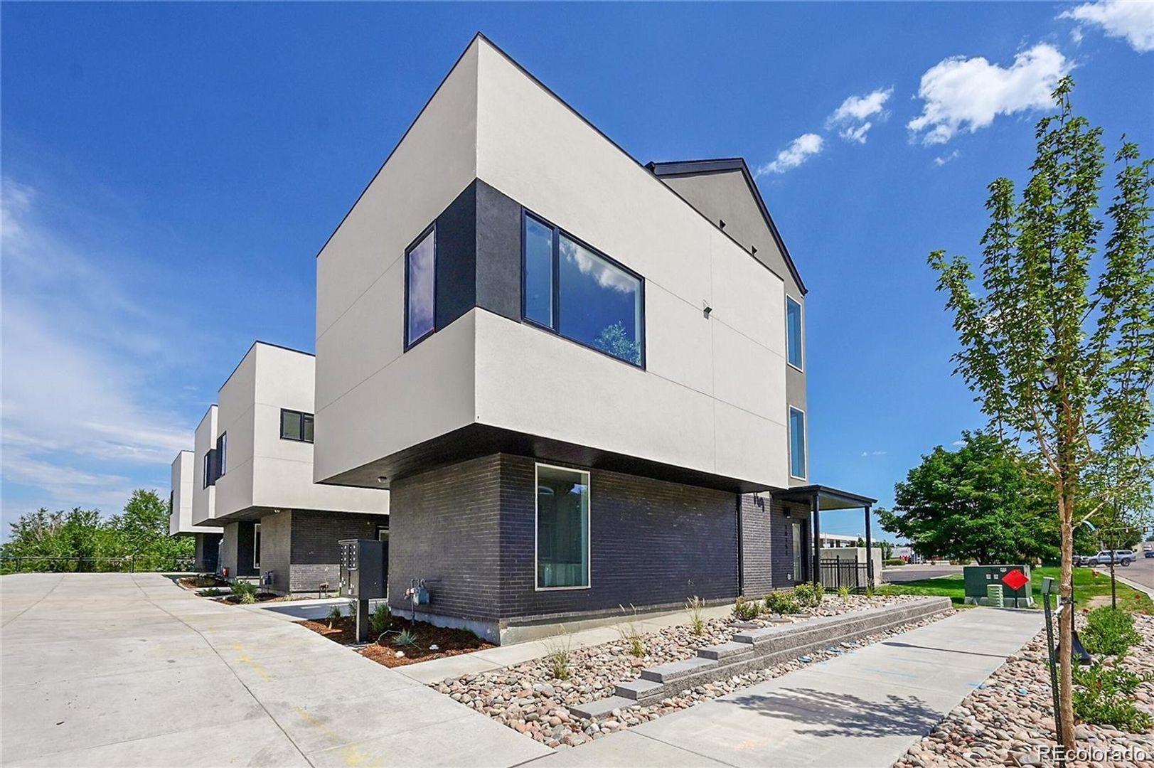 Wheat Ridge Townhome: 10187 W 38th Ave